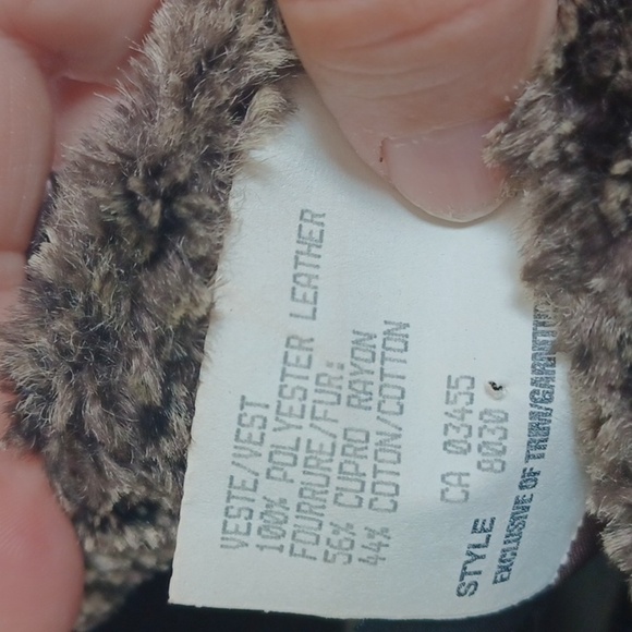 VINTAGE Farouche Faux Leather Vest, Size 10, embroidered,  quilted - Picture 7 of 8